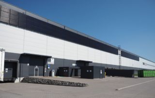 MALFINI (dříve ADLER Czech) má největší hybridní fotovoltaický systém s panely na fasádě v Ostravě, young4energy